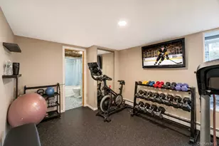 70 Mohawk Dr, North Babylon, NY 11703 - Photo 19