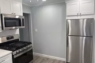 842 N Wellwood Ave, Lindenhurst, NY 11757 - Photo 3