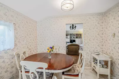 42 Walton Street, Brentwood, NY 11717 - Photo 17