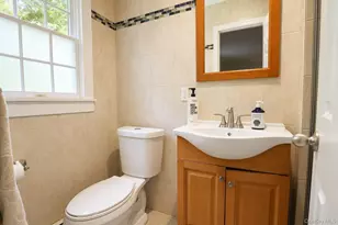 2 Salem Dr, Brookhaven, NY 11790 - Photo 17
