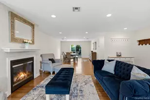 47 Syosset Cir, Syosset, NY 11791 - Photo 7