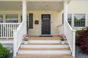 47 Syosset Cir, Syosset, NY 11791 - Photo 3