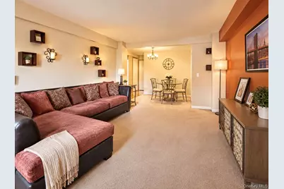 89-15 Parsons Blvd #4G, Jamaica, NY 11432 - Photo 9