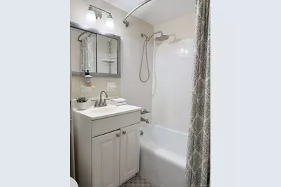 89-15 Parsons Blvd #4G, Jamaica, NY 11432 - Photo 7