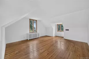 146 Longwood Ave, Westbury, NY 11590 - Photo 27