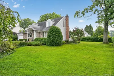 146 Longwood Avenue, Westbury, NY 11590 - Photo 35