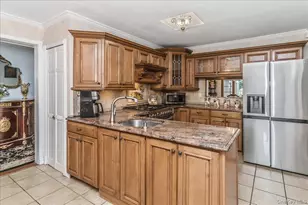 18 Linden Ave, Kings Park, NY 11754 - Photo 7