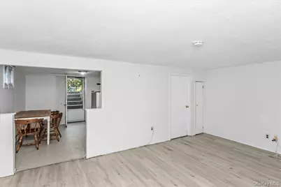 18 Linden Avenue, Kings Park, NY 11754 - Photo 21