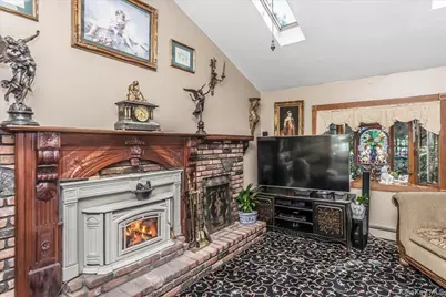 18 Linden Avenue, Kings Park, NY 11754 - Photo 13