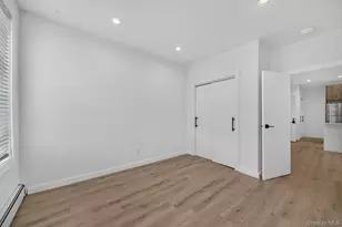 91 Mineola Blvd, Mineola, NY 11501 - Photo 15