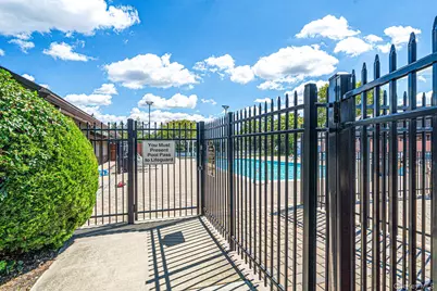 42 Summerfield Court, Deer Park, NY 11729 - Photo 19