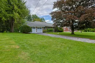 21 Pleasant View Rd, Poughkeepsie, NY 12603 - Photo 25