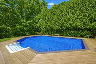 2 Ira Ct, Manorville, NY 11949 - Photo 9