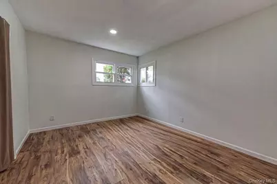 2528 Marshall Avenue, Bellmore, NY 11710 - Photo 11