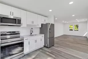 118 Floyd Rd, Shirley, NY 11967 - Photo 9