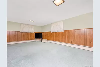 162 Washington Street, Farmingdale, NY 11735 - Photo 19