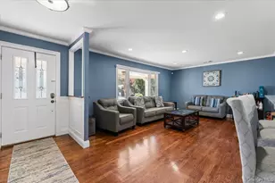 41 Longstreet Dr, Lake Grove, NY 11755 - Photo 5