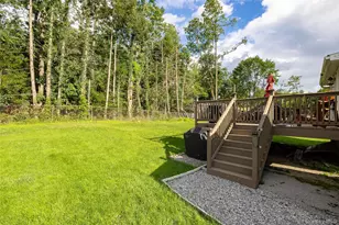 40 Peckham Rd, Poughkeepsie, NY 12603 - Photo 19