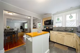 40 Peckham Rd, Poughkeepsie, NY 12603 - Photo 9