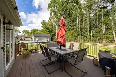 40 Peckham Road, Poughkeepsie, NY 12603 - Photo 17