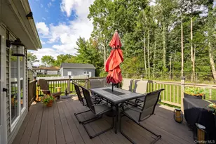 40 Peckham Rd, Poughkeepsie, NY 12603 - Photo 17