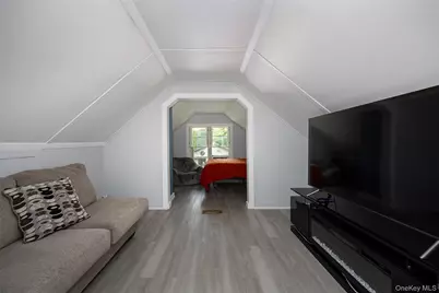 13-17 Clark Heights, Pleasant Valley, NY 12569 - Photo 13
