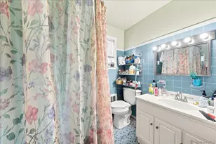 1405 E 233rd St, Bronx, NY 10466 - Photo 13