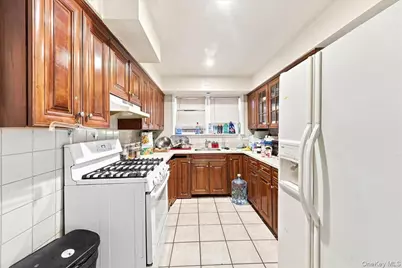 1405 E 233rd Street, Bronx, NY 10466 - Photo 7