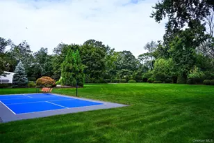 41 Snowball Dr, Cold Spring Harbor, NY 11724 - Photo 27