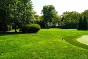 41 Snowball Dr, Cold Spring Harbor, NY 11724 - Photo 31