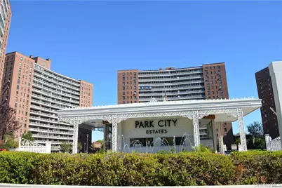61-15 98th Street #5E, Rego Park, NY 11374 - Photo 1