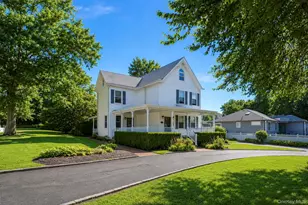 104 Bayville Ave, Bayville, NY 11709 - Photo 3