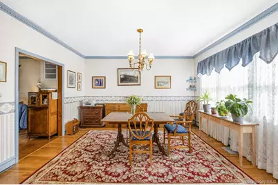 104 Bayville Avenue, Bayville, NY 11709 - Photo 9