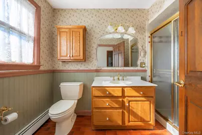 104 Bayville Avenue, Bayville, NY 11709 - Photo 13