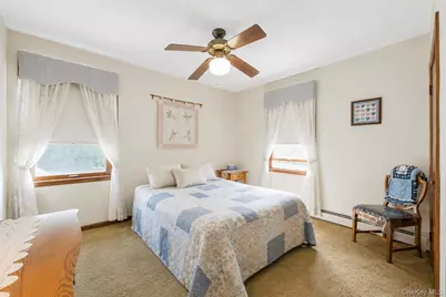 104 Bayville Avenue, Bayville, NY 11709 - Photo 19