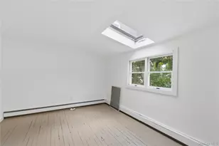 11 Bay St, Bayville, NY 11709 - Photo 15