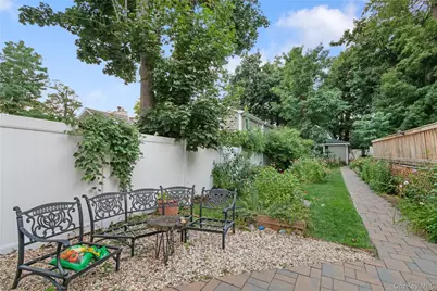 11 Bay Street, Bayville, NY 11709 - Photo 19