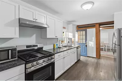 11 Bay Street, Bayville, NY 11709 - Photo 7
