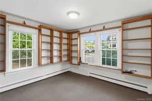 11 Bay St, Bayville, NY 11709 - Photo 9