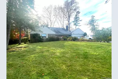 60 Gristmill Lane, Great Neck, NY 11023 - Photo 1