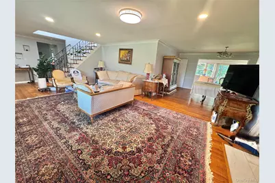 60 Gristmill Lane, Great Neck, NY 11023 - Photo 5