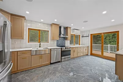 24 Babbling Brook Lane, Cold Spring, NY 10516 - Photo 9