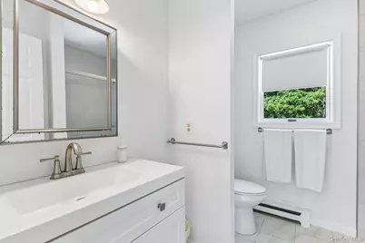 4 Wooded Lane, Hampton Bays, NY 11946 - Photo 21