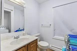 4 Wooded Ln, Hampton Bays, NY 11946 - Photo 17