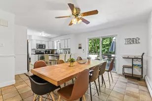 4 Wooded Ln, Hampton Bays, NY 11946 - Photo 9