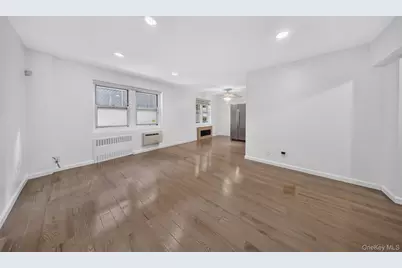 20 Hill Park Avenue #1F, Great Neck, NY 11021 - Photo 7