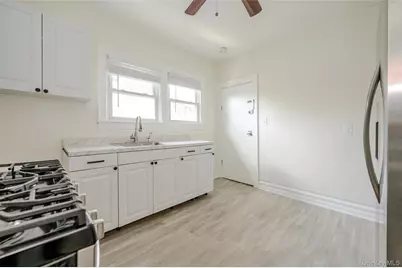 18 Watkins Street #Unit 2, Lynbrook, NY 11563 - Photo 3