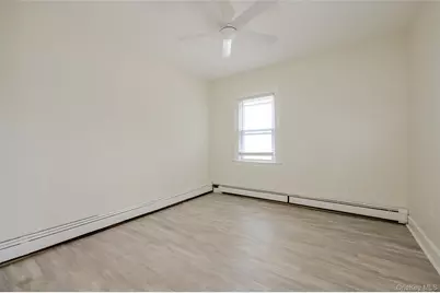 18 Watkins Street #Unit 2, Lynbrook, NY 11563 - Photo 5