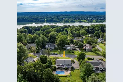 619 Russet Road, Valley Cottage, NY 10989 - Photo 5