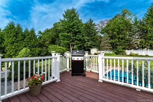 619 Russet Rd, Valley Cottage, NY 10989 - Photo 11